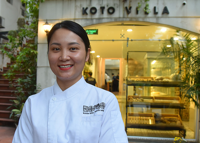 Vietnam KOTO Bäckerei Frau